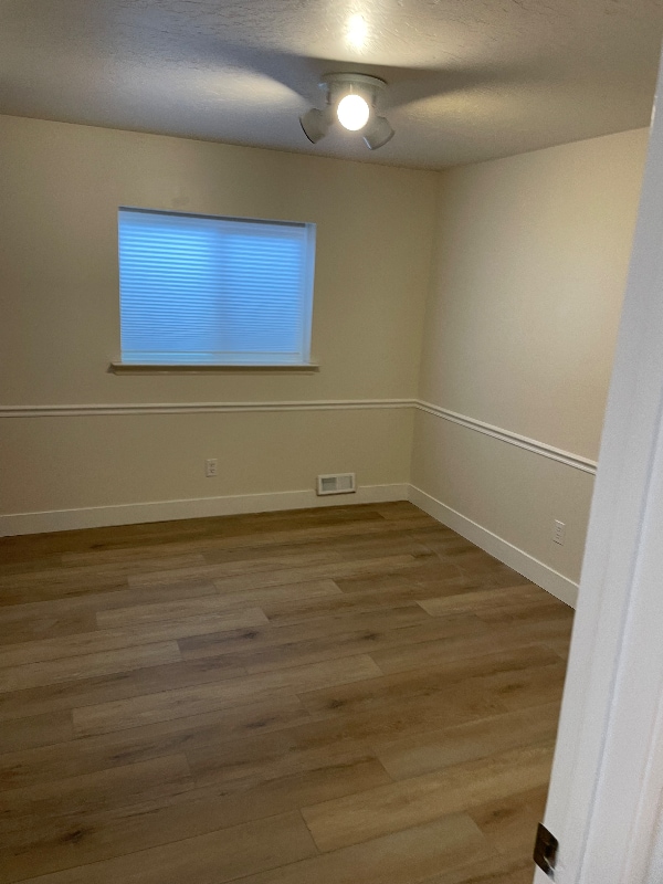 Foto del edificio - 9891 Heytesbury Ln
