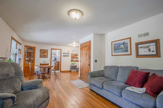 Living and Dining Area - 2640 Stevens St