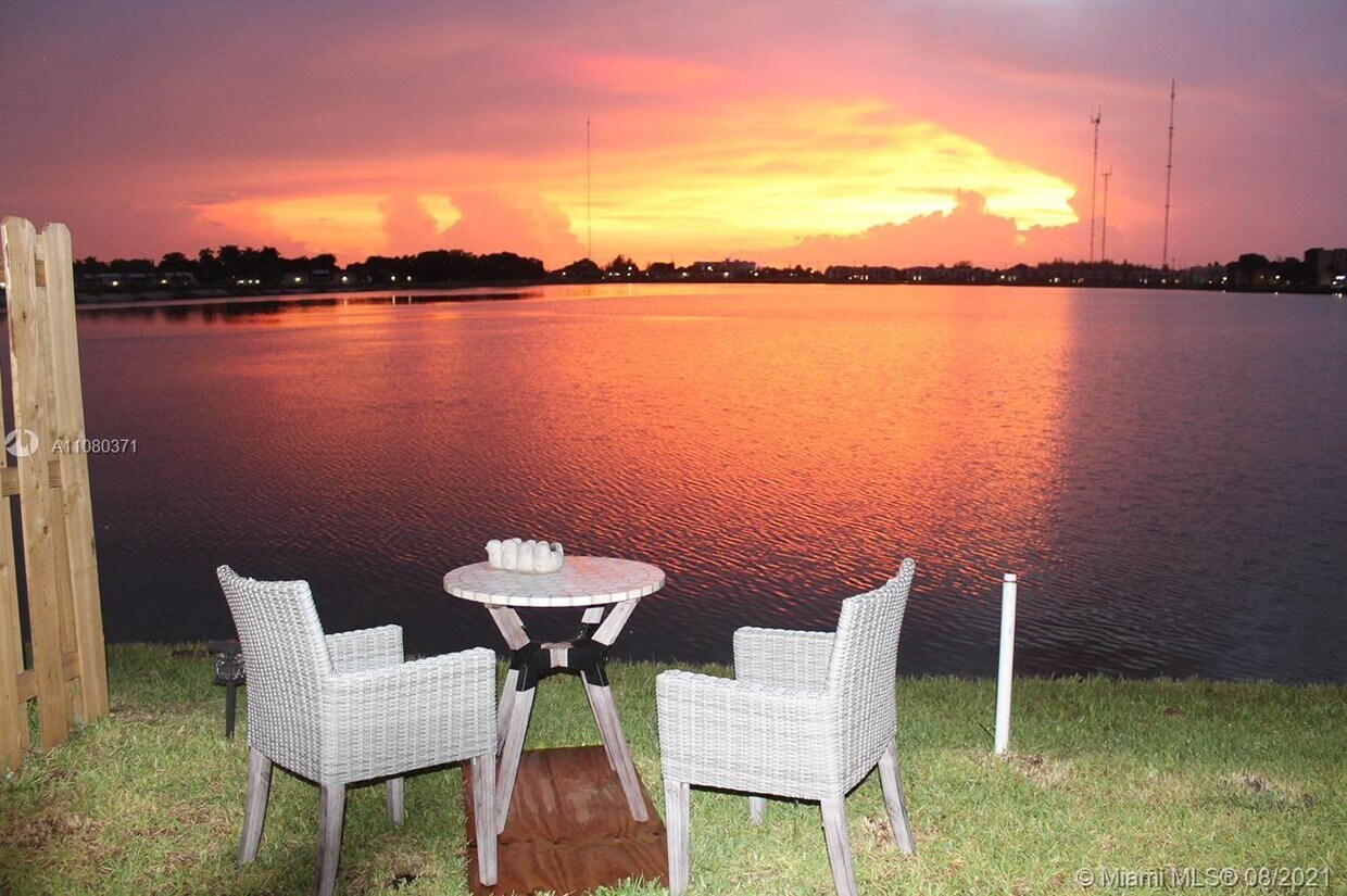 20568 NE 5th Pl, North Miami Beach, FL 33179 Townhome Rentals in