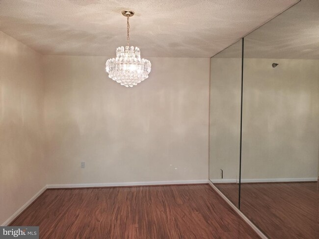Building Photo - 14809 Pennfield Cir