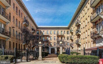 Building Photo - 1401 Columbia Rd NW