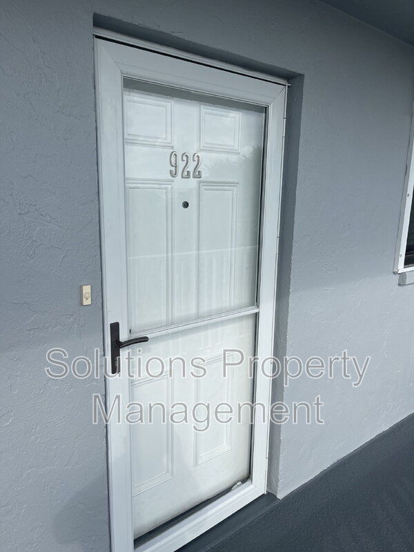 Foto del edificio - 3799 S Banana River Blvd
