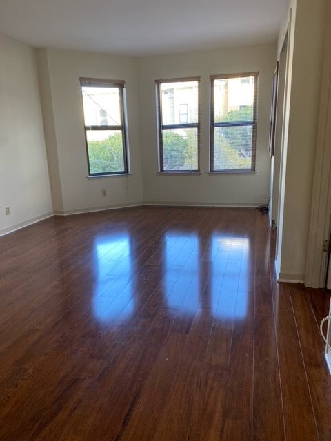 LIVING ROOM - 630 Carolina St
