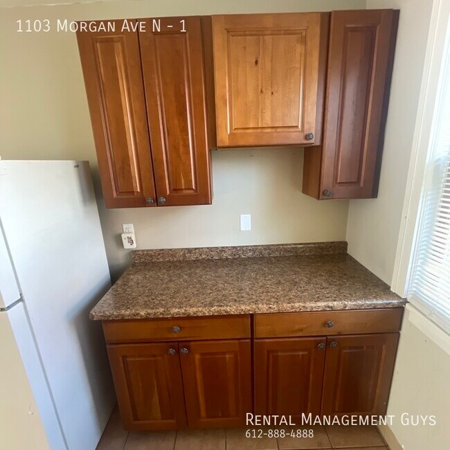 Foto del edificio - 1 Bedroom Apartment! Rent Ready!