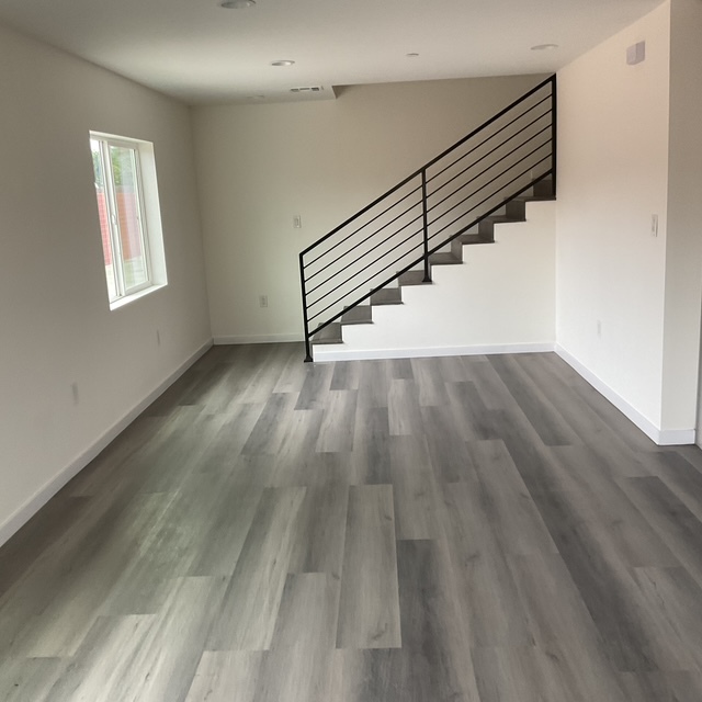 Building Photo - 650 Burger Ave