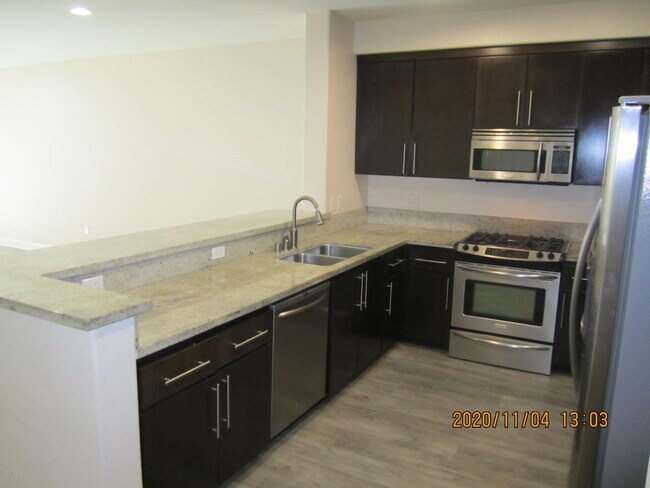 Foto del edificio - 10878 Bloomfield St