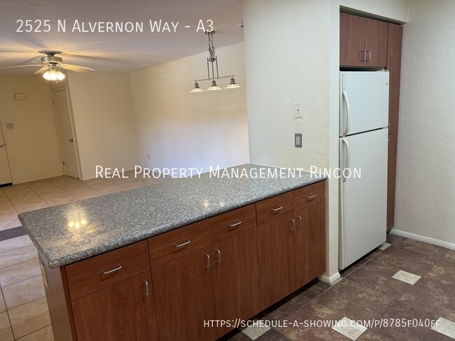 Building Photo - 2525 N Alvernon Way