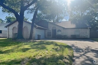 Building Photo - 3214 Evergreen Glade Dr