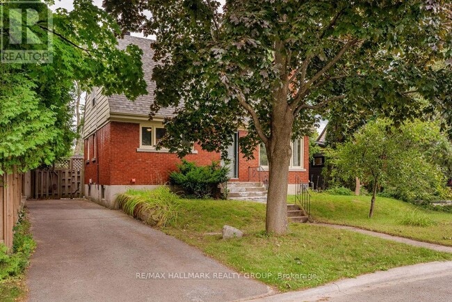 Building Photo - 2042 Honeywell Ave