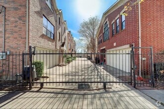 Building Photo - 5661 Larkin St