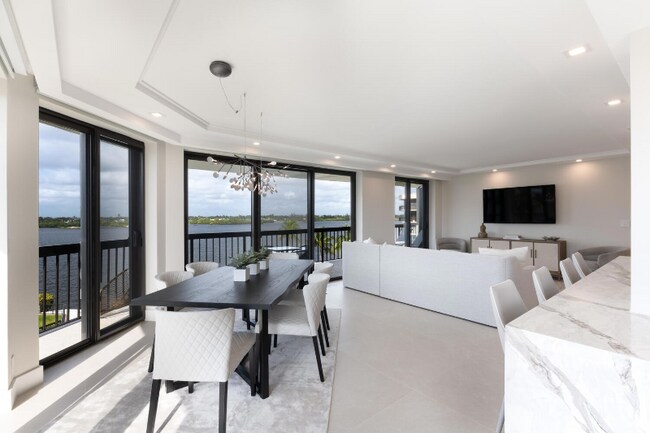 Building Photo - 2778 S Ocean Blvd