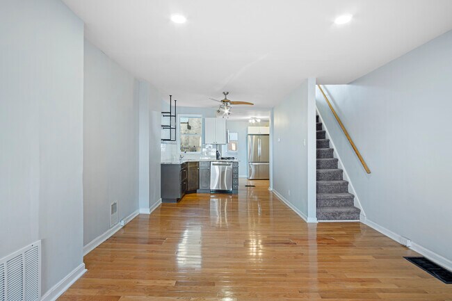 Foto del edificio - 2521 Memphis St