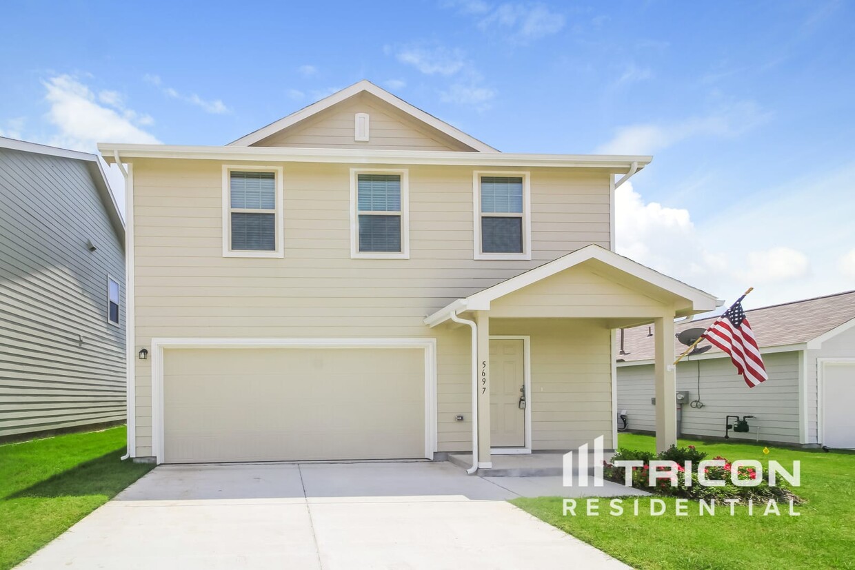 Foto principal - 5697 McClelland St