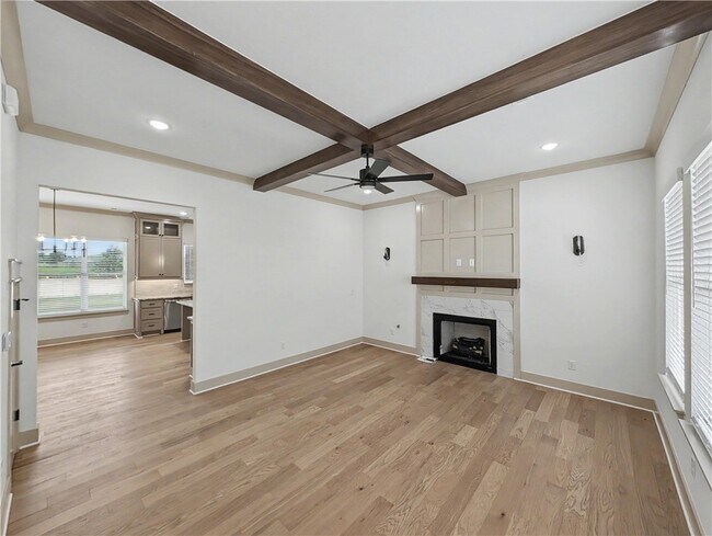 Foto del edificio - 7671 Scenic Vly Ave