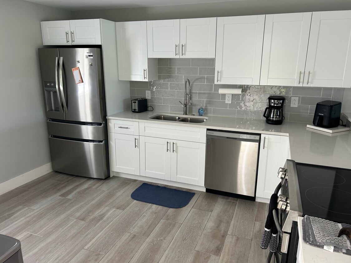 Foto principal - 16680 Partridge Place Rd