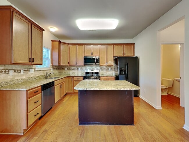 Foto del edificio - 304 Trout Valley Rd