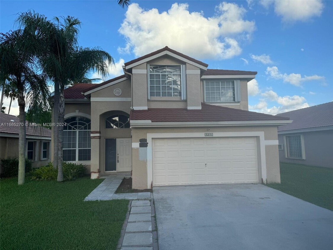 Foto principal - 1211 SW 178th Way