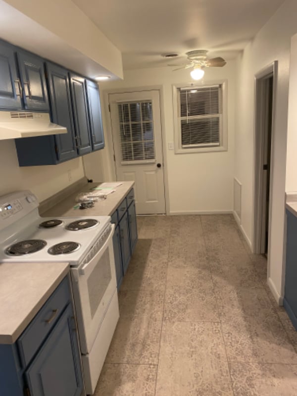 Foto principal - 902 Townline Rd