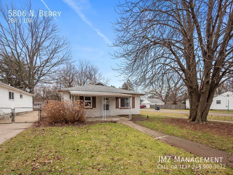 Charming Westland Home Now Available House Rental in Westland, MI