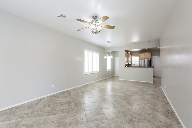Foto del edificio - 6166 Jutland Ave