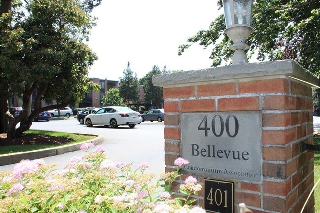 Foto del edificio - 401 Bellevue Ave
