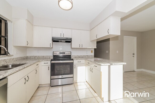 Foto del edificio - 307 Colonade Ct