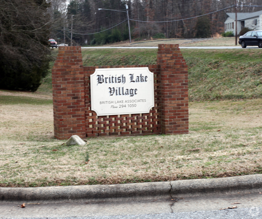 Building Photo - British Lake Apartments