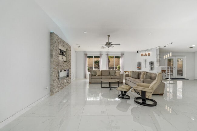 Foto del edificio - 78895 Morning Star Way