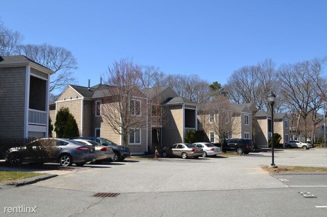 Building Photo - 3 br, 3 bath Condo - 70 Turner St