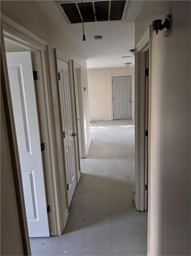 Foto del edificio - House for Rent
