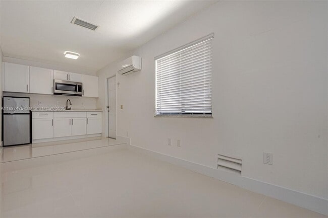 Foto del edificio - 15530 SW 68th Terrace