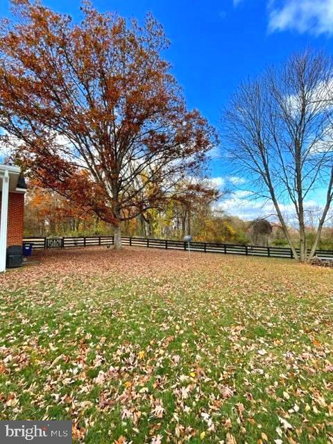 Building Photo - 14664 Creek Ln