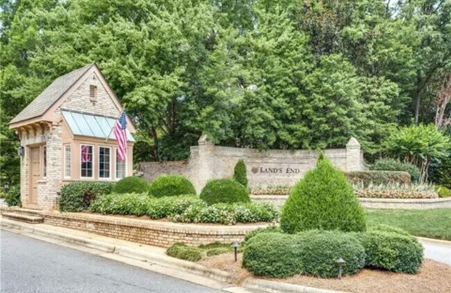 Foto del edificio - Beautiful Land's End 3bedroom