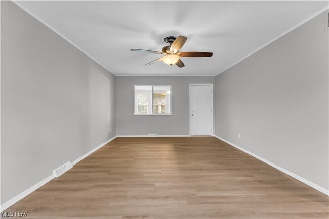 Building Photo - 8939 Manorford Dr