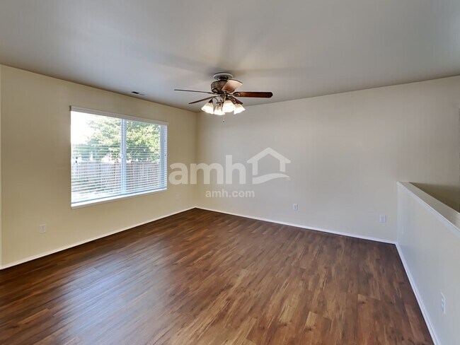 Foto del edificio - 18510 94th Ave E