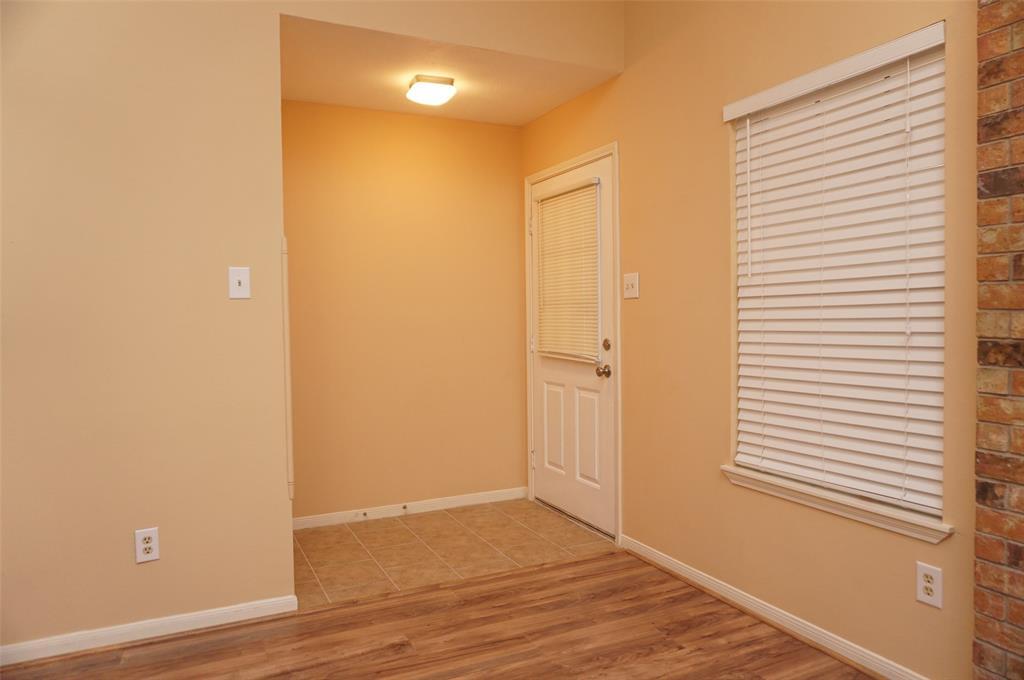 Foto principal - 204 Thunderbird Dr