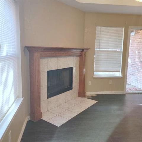 Building Photo - 920 Sierra Vista Ct