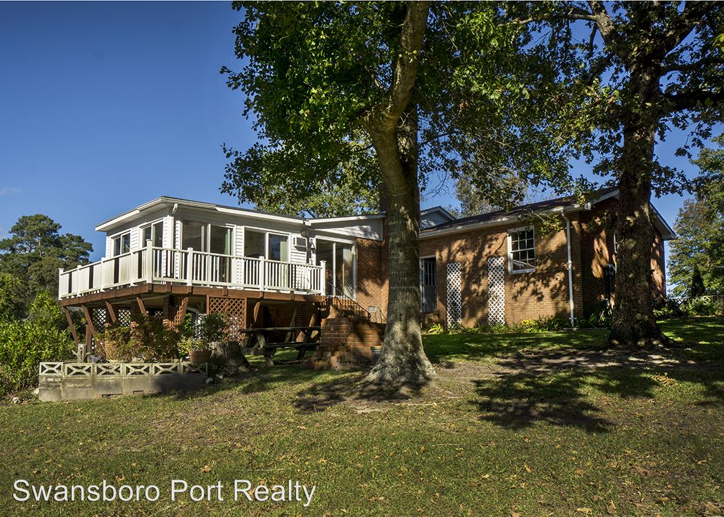 Primary Photo - 119 Bear Hollow Ln