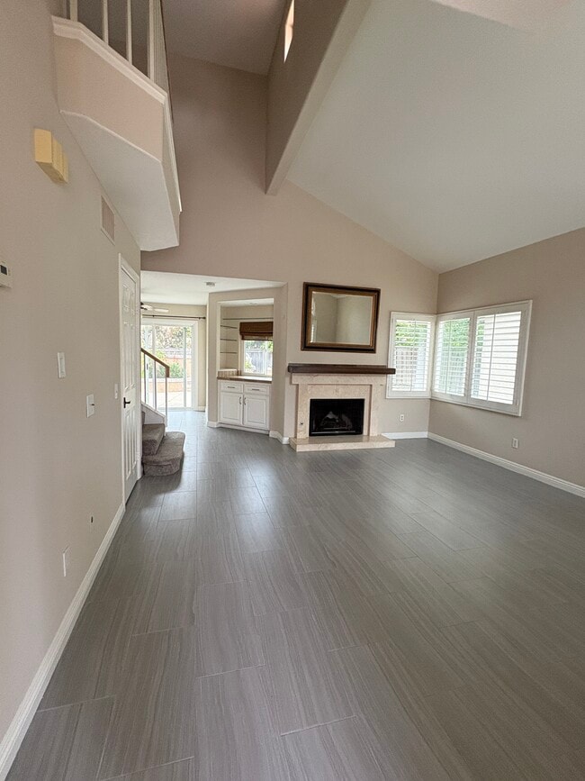 View at entry - 30061 Whitecap