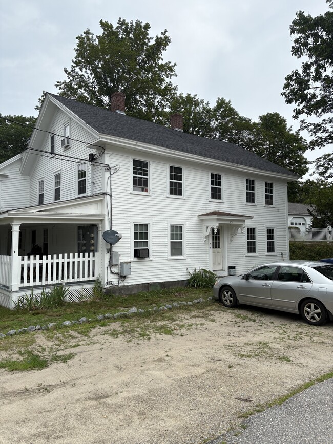 Building Photo - 115 Main St