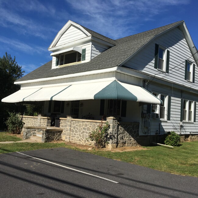 Building Photo - 4045 Freemansburg Ave