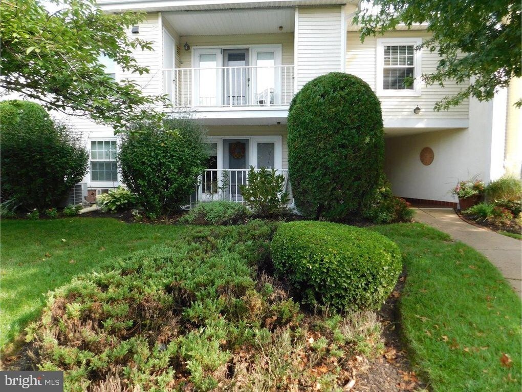 1600 Steamboat Station, Southampton, PA 18966 Condo for Rent in