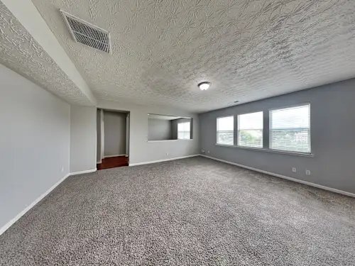 Building Photo - 6501 Waterford St SW