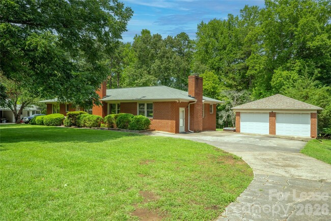 Building Photo - 6510 Pleasant Grove Rd