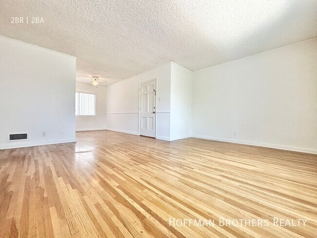 Foto del edificio - 326 Amherst Dr Burbank, CA 91504