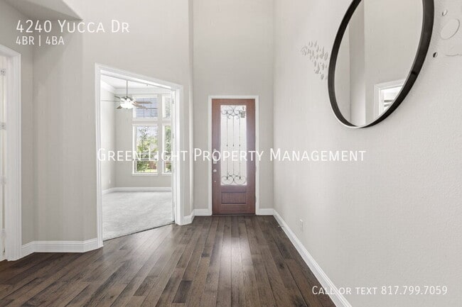 Building Photo - 4240 Yucca Dr