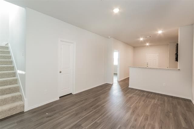 Building Photo - 1300 Jonah Ln