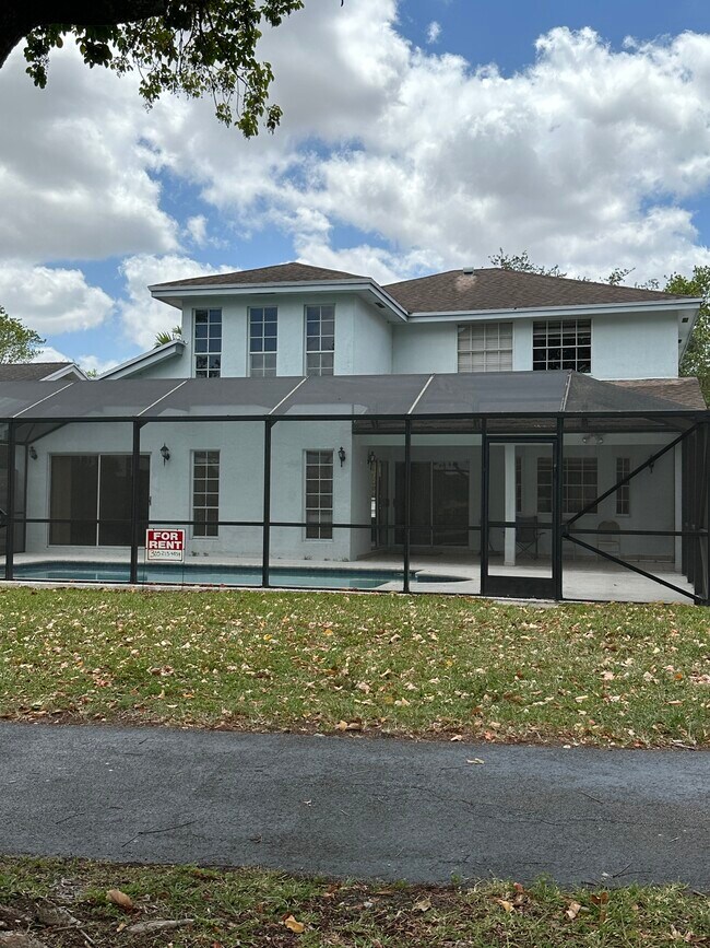Building Photo - 14481 SW 146th Pl