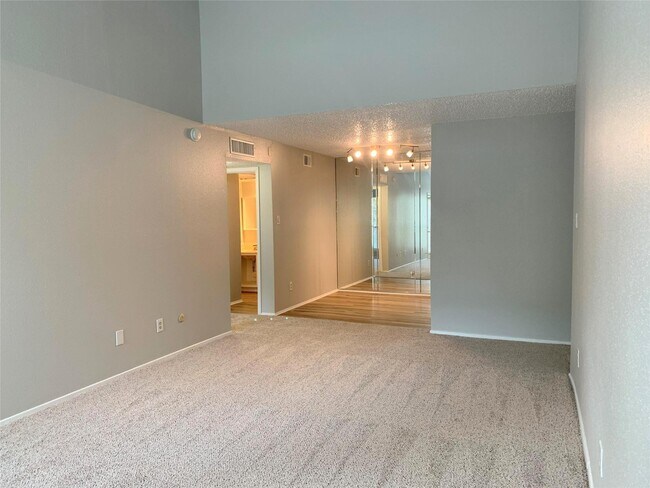 Foto del edificio - 10049 Westpark Dr