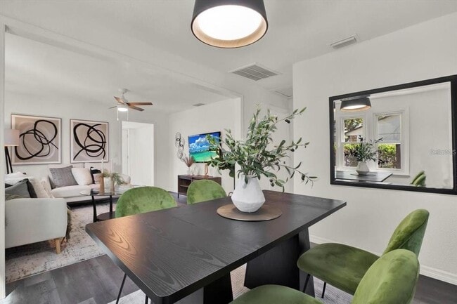 Foto del edificio - 4082 38th Ave N